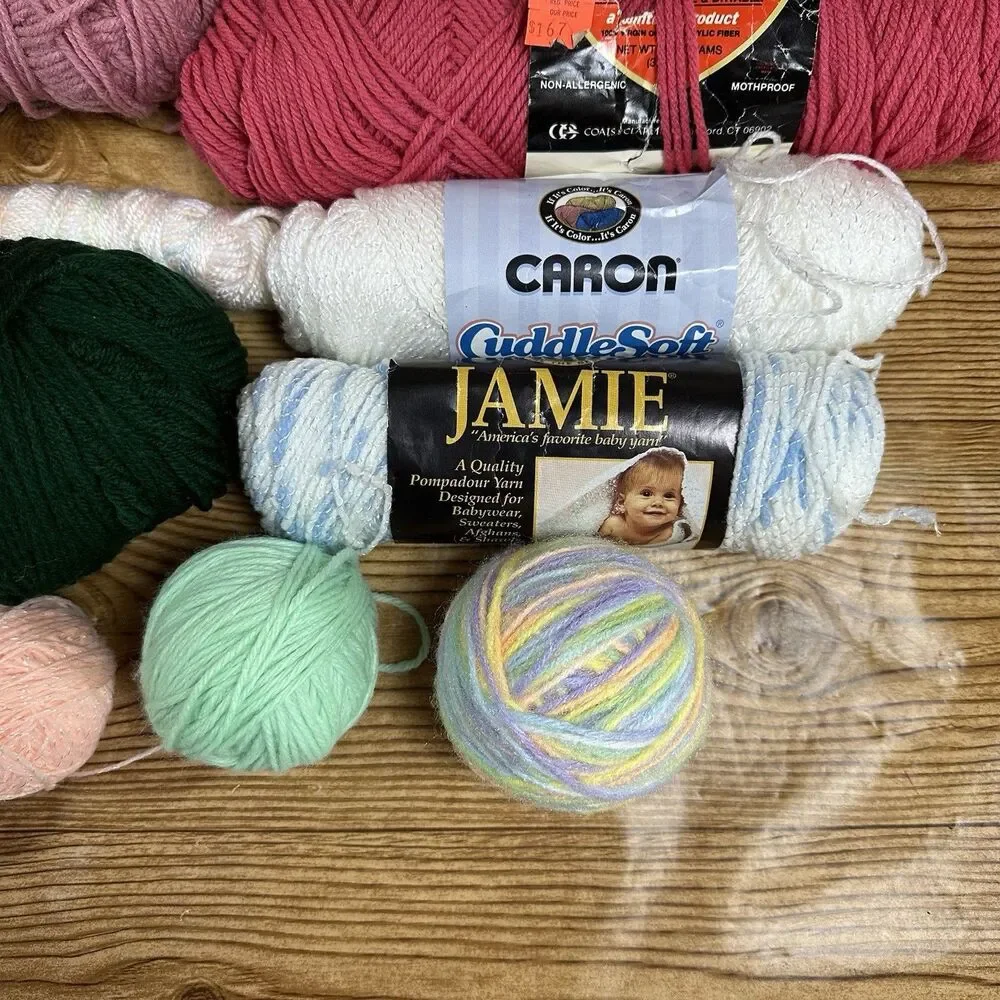Huge Mixed‎ Lot Of Yarn 30 Skeins Various Brands Colors & Sizes Vintage & Modern
